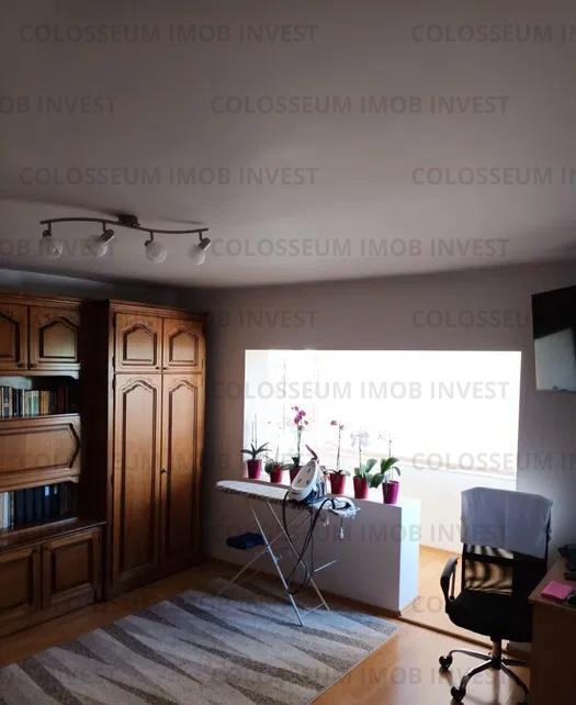 Apartament 2 camere decomandat - zona Triaj