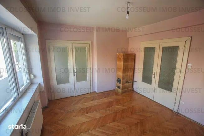 Apartament cu 3 camere - Centru Civic