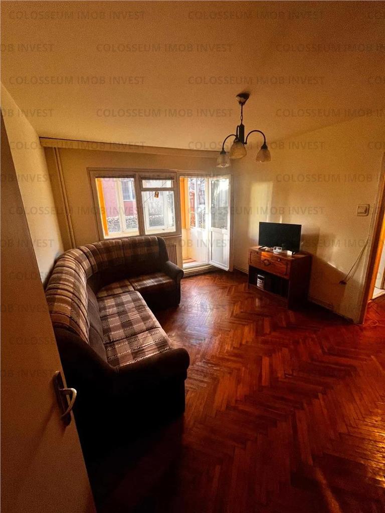 Apartament cu 2 camere, semidecomandat - zona Centru Civic