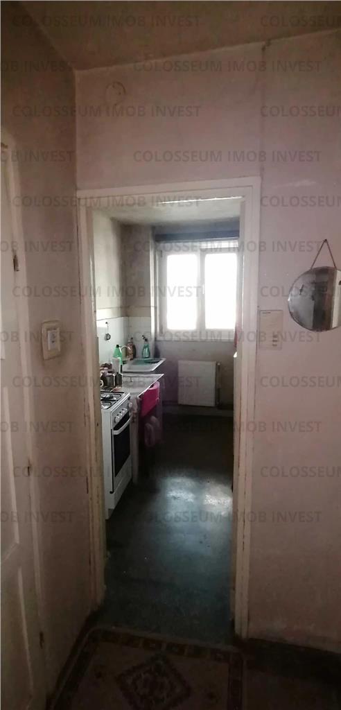 Apartament cu 2 camere, semidecomandat - zona ITC